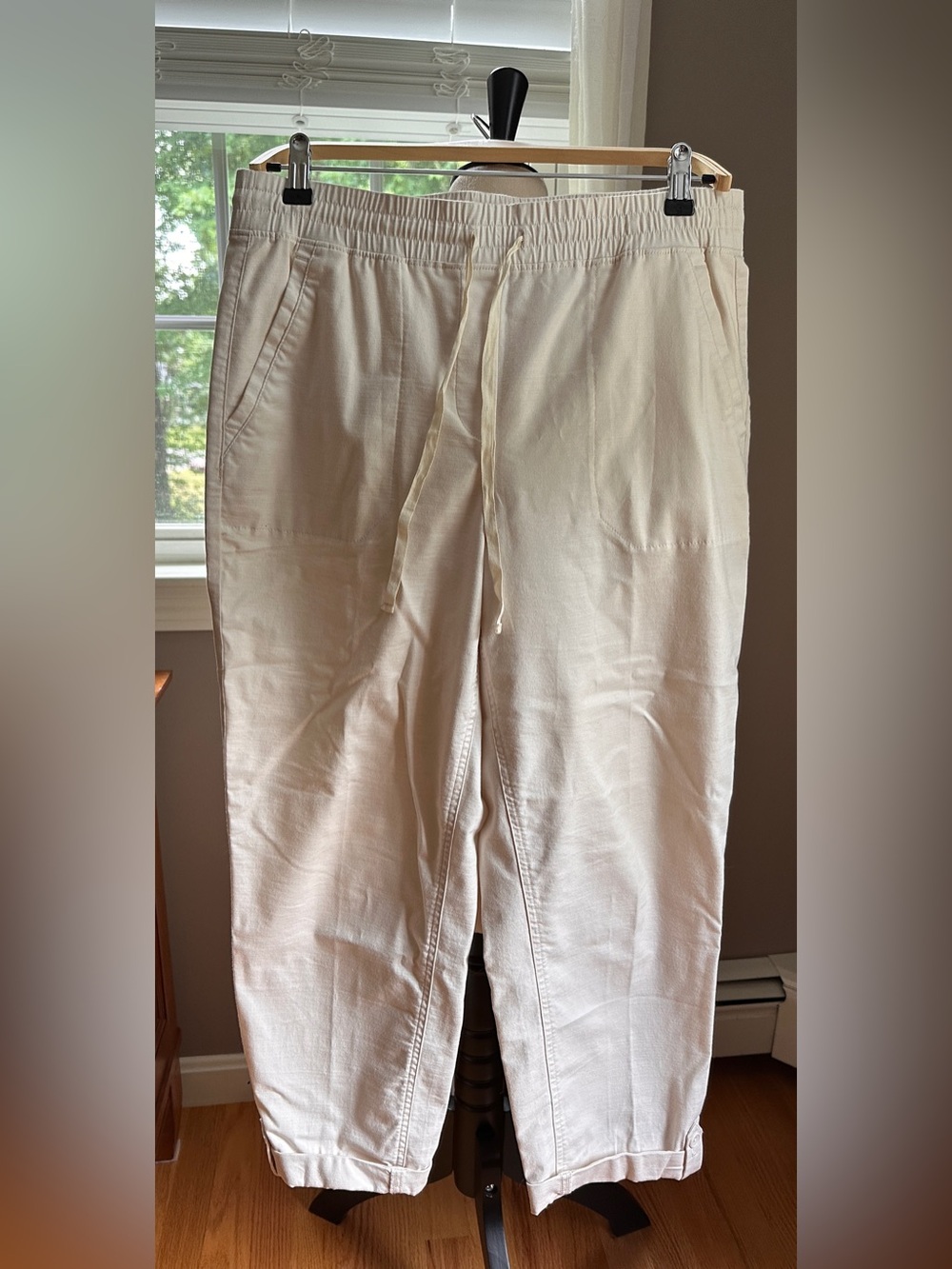Talbots Cream Drawstring Breezy Pants - Women's Lightweight
